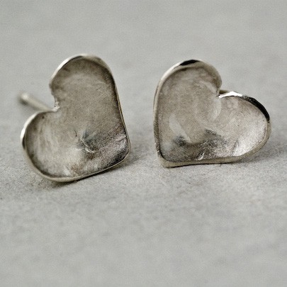Solo Heart Stud Earrings